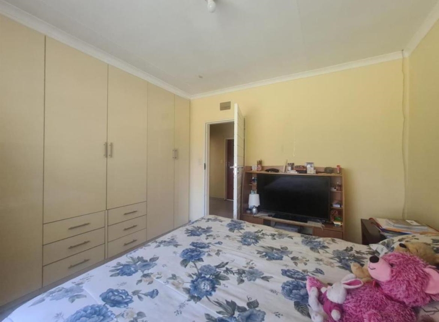 3 Bedroom Property for Sale in Vaalpark Free State